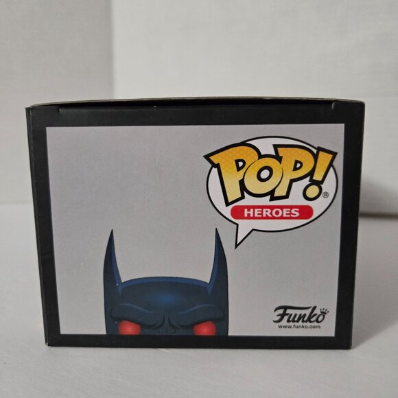 Pop! Heroes - Batman (Red Rain) #286 - Picture 5 of 6